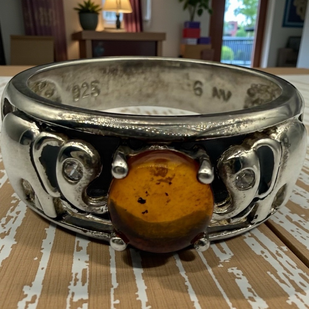 Silver stamped and signed by artisan size 6 with Amber Cabochon weight:9.16 G​ - Picture 3 of 7